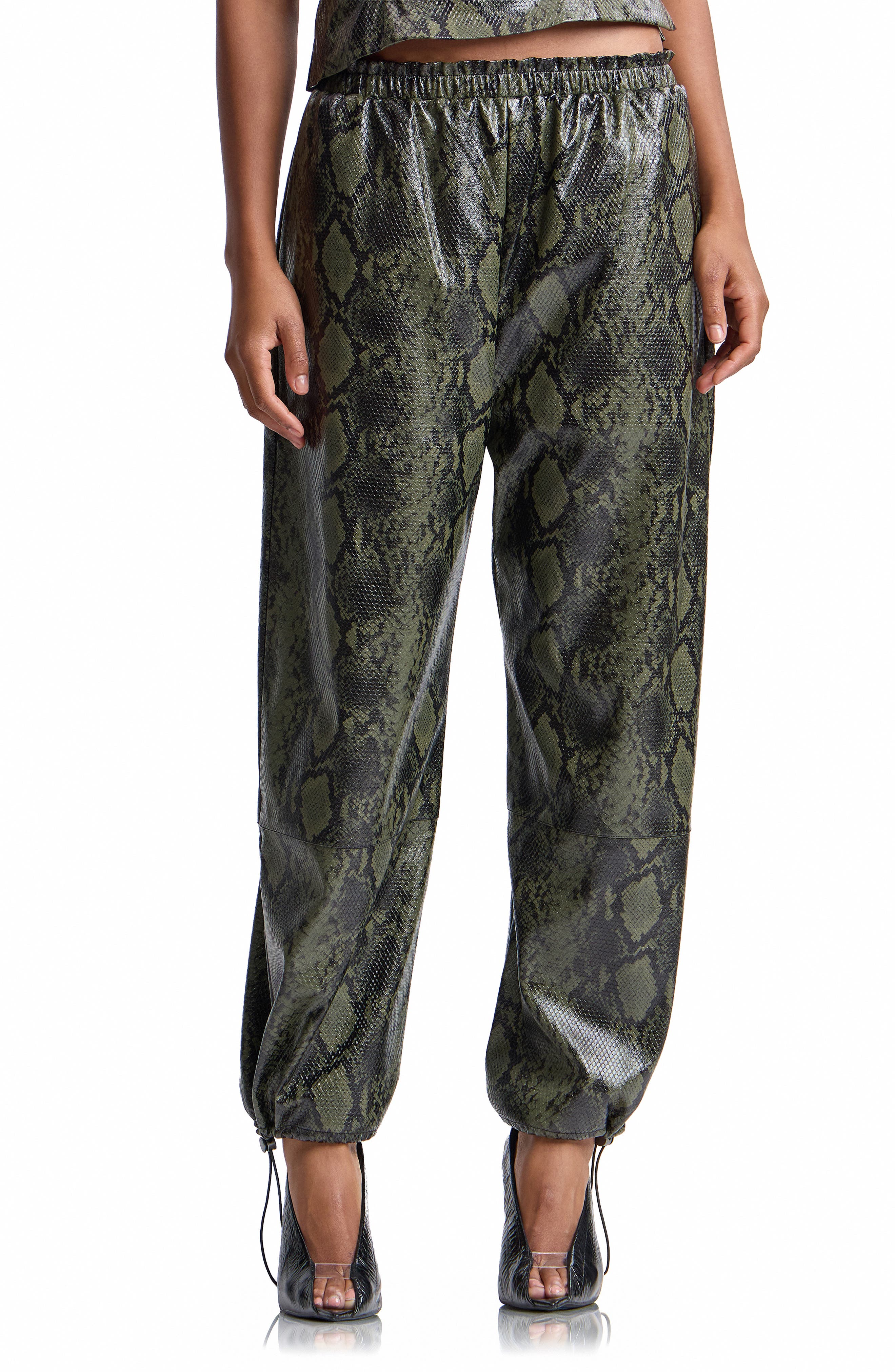 selected GREEN PYTHON