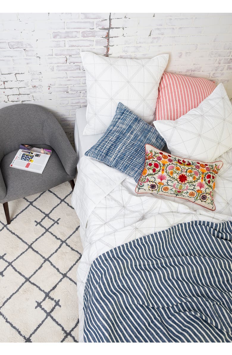 carol & frank Harper Quilt, Alternate, color, White