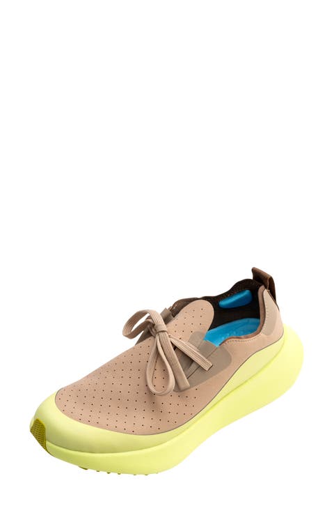 Apollo 10 Roam Sneaker