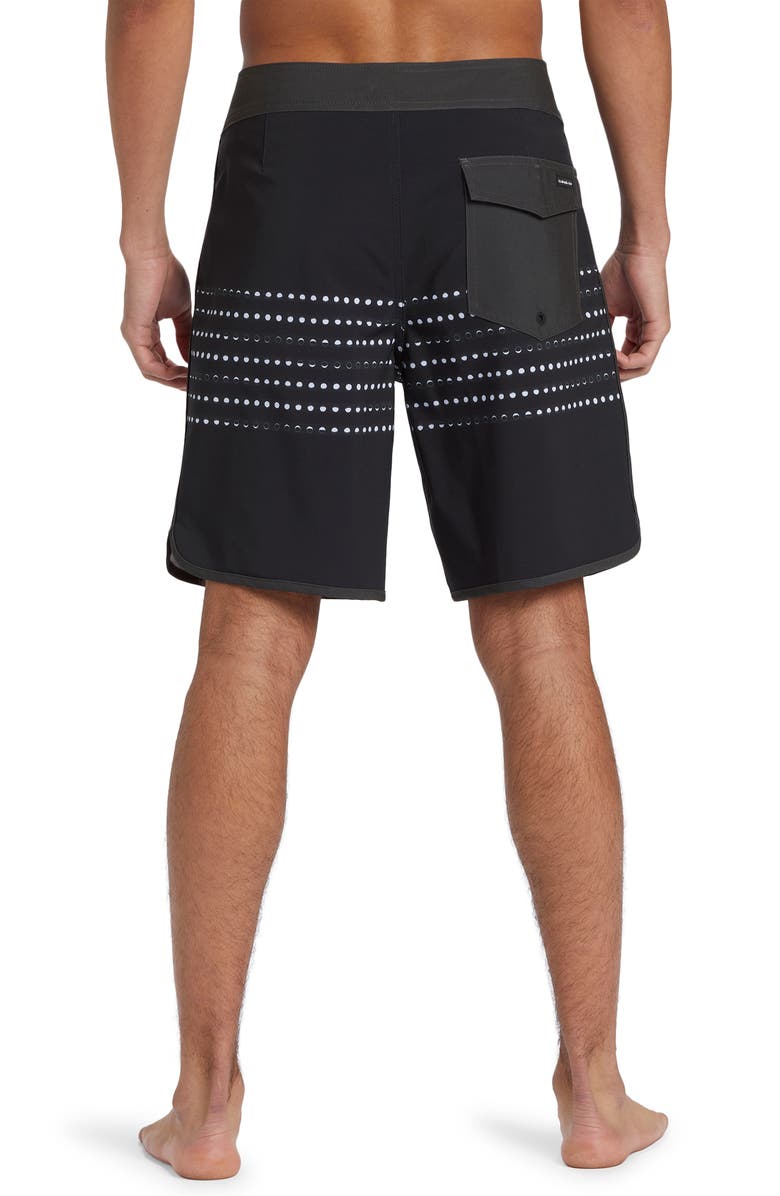 Quiksilver Surfsilk Scallop Board Shorts, Alternate, color, 
