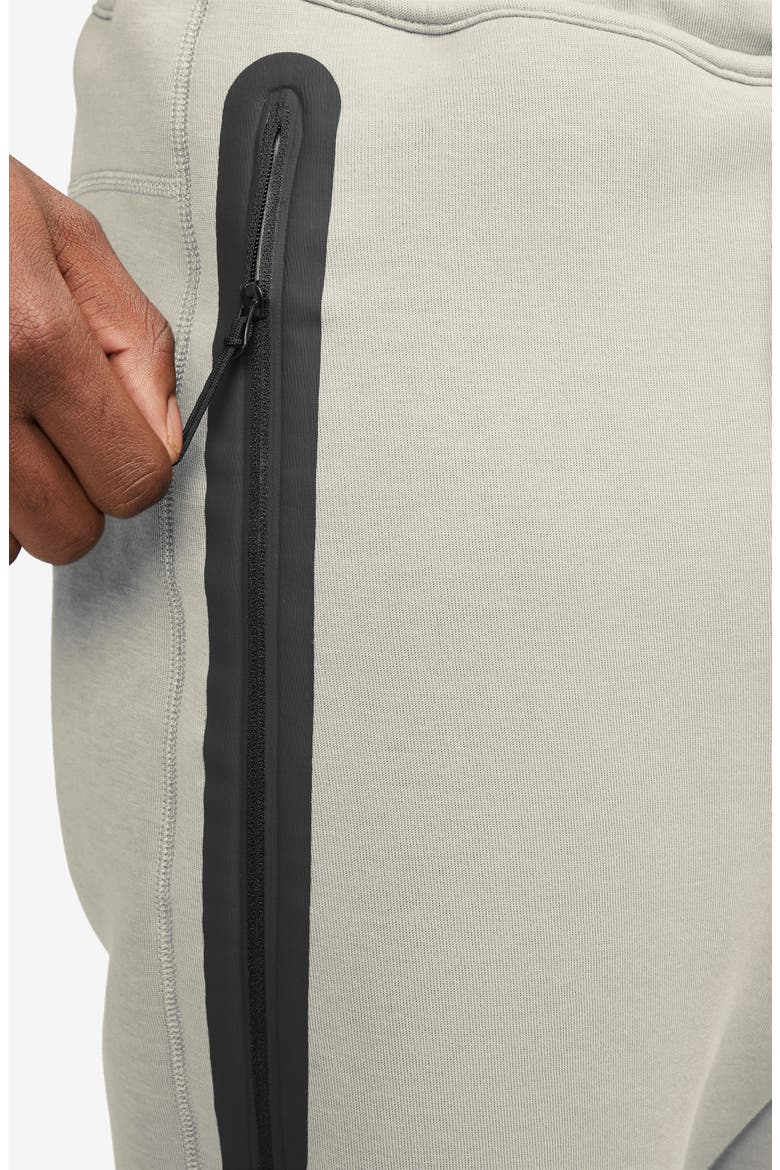 Tech Fleece Joggers, Alternate, color, SEA GLASS/ BLACK