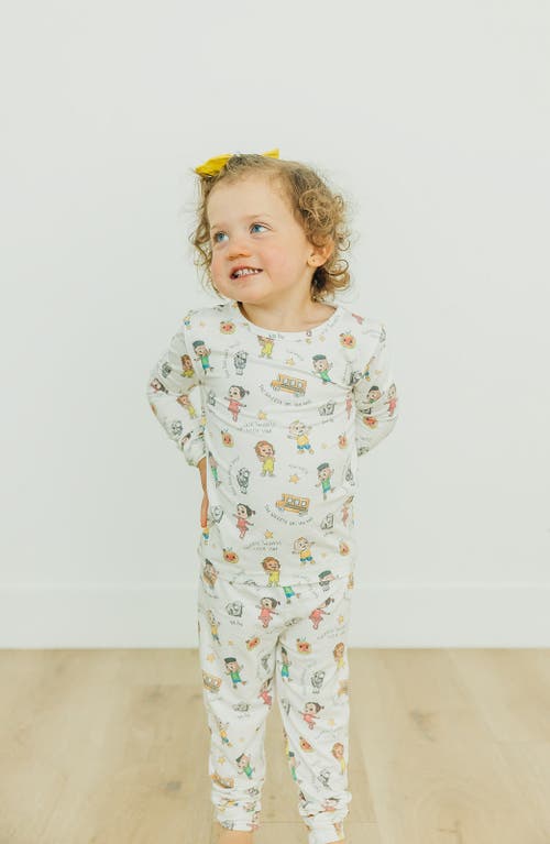 COPPER PEARL COPPER PEARL COCOMELON FITTED TWO-PIECE PAJAMAS