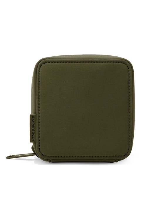 Arlo Small Tech Organizer