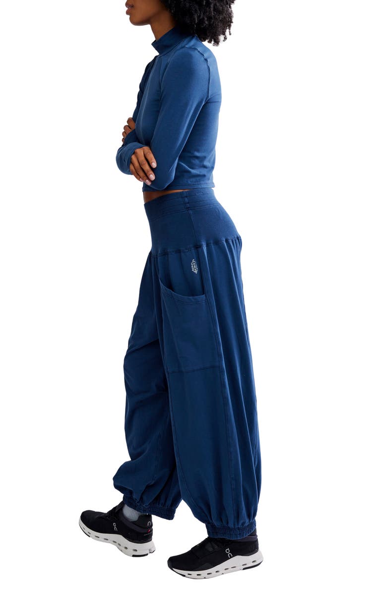 Free People Up in the Air Crop Cotton Blend T-Shirt & Sweatpants Set, Alternate, color, Midnight Navy