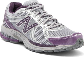 860v2 Running Shoe