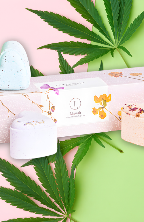 Lizush Cbd Gift Box, 5 Hearts Shaped Shower Steamers In Assorted