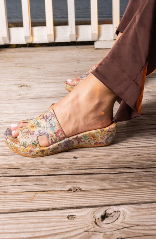L'amour Des Pieds Catiana Platform Sandal In Multi