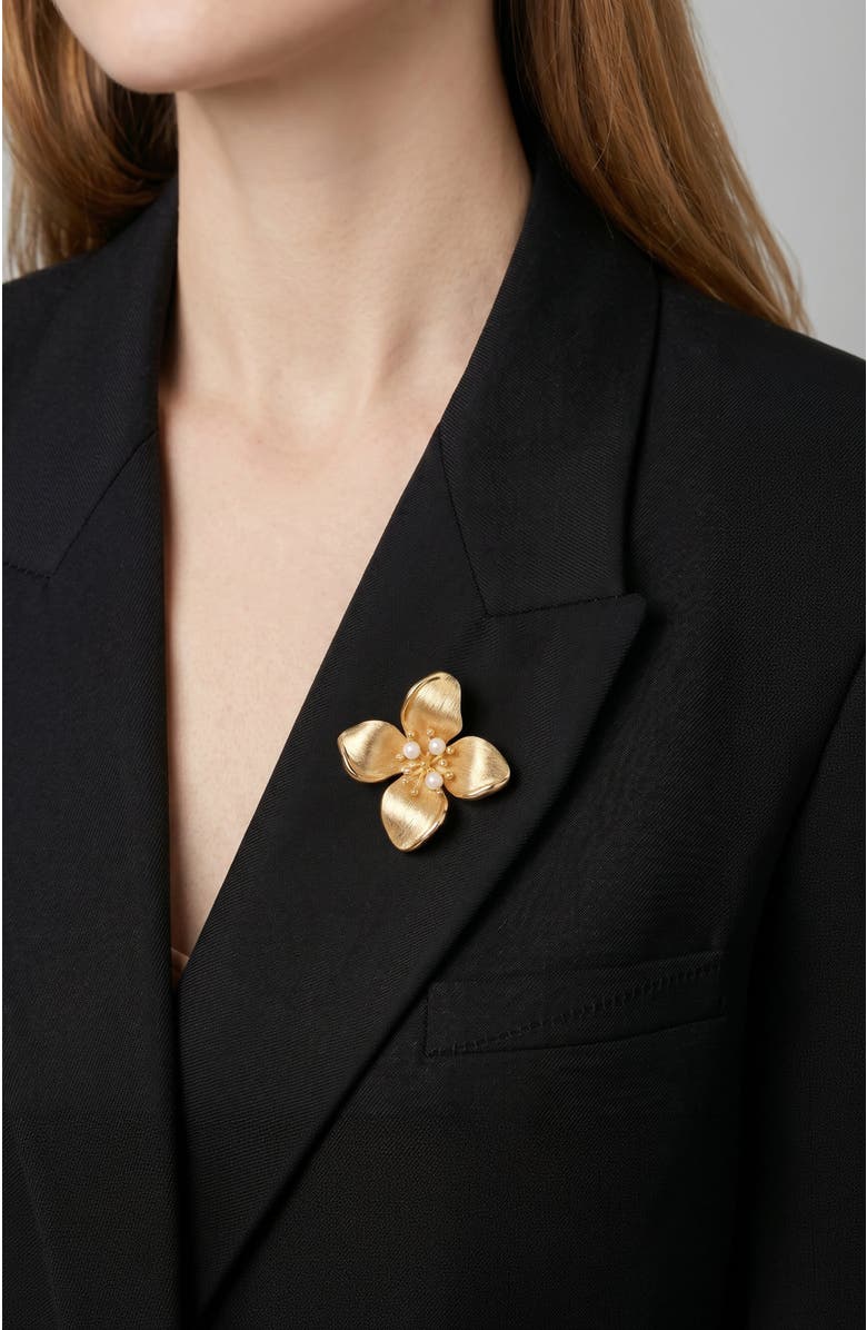 RETRO CHIC Blossom Brooch, Alternate, color, Gold & White