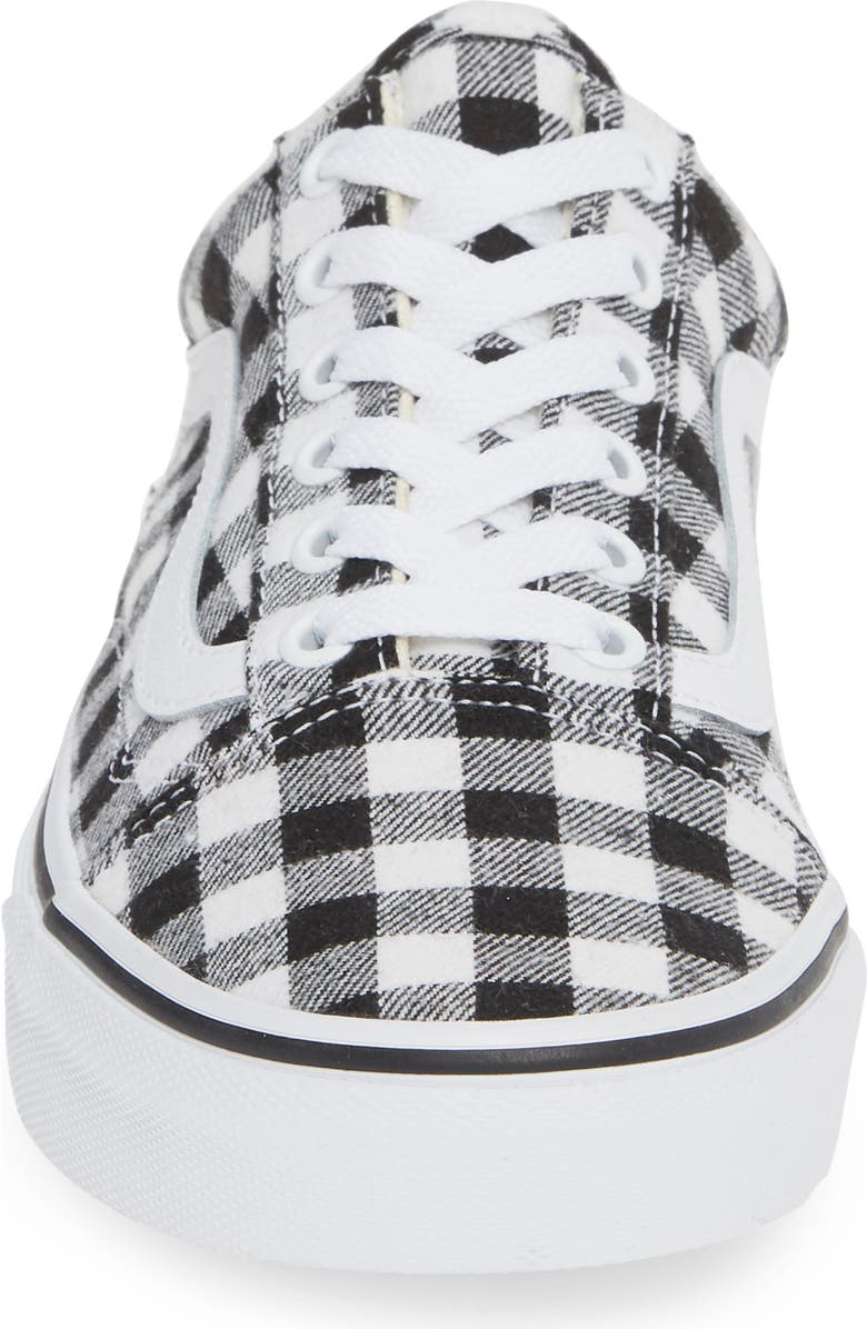 Vans Old Skool Sneaker, Alternate, color,