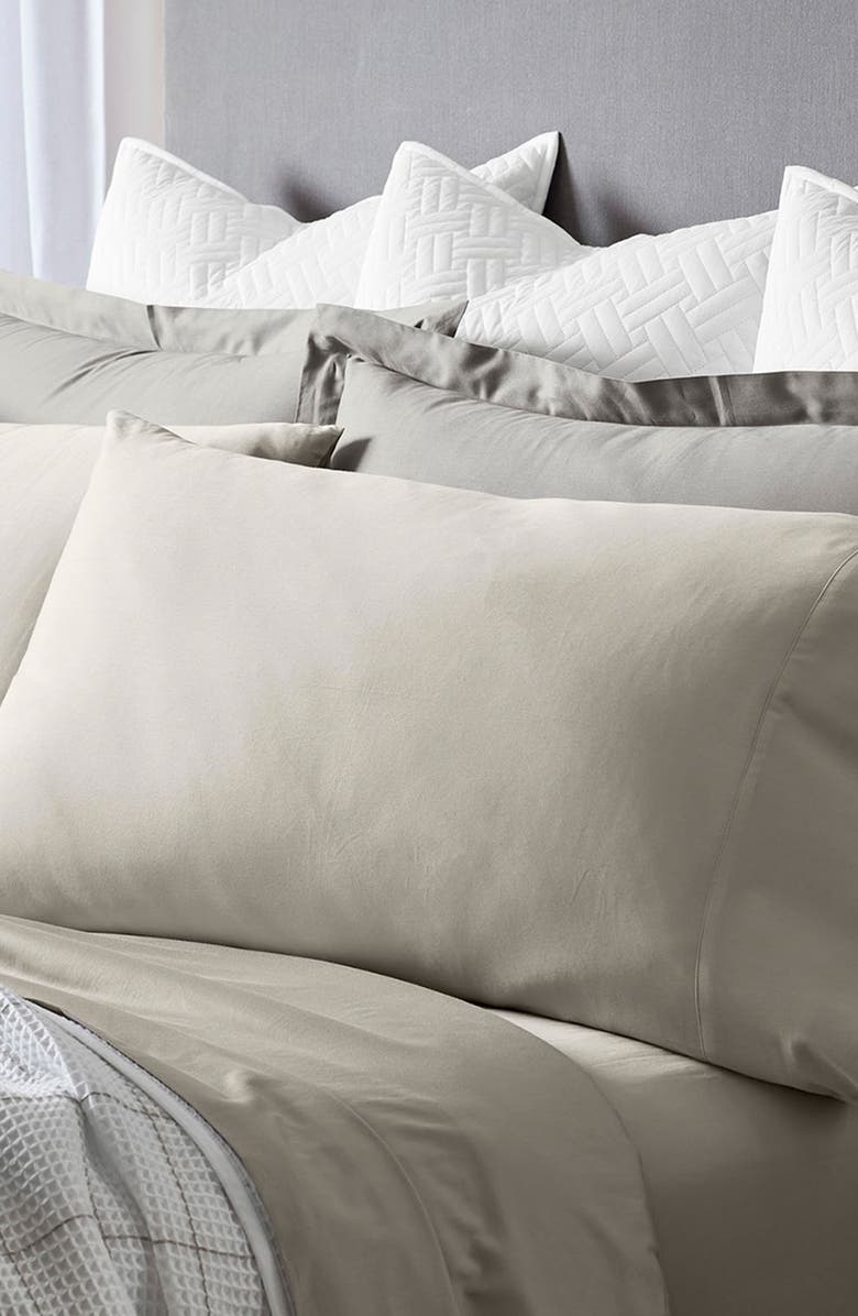 Signature Hemmed Sheet Set