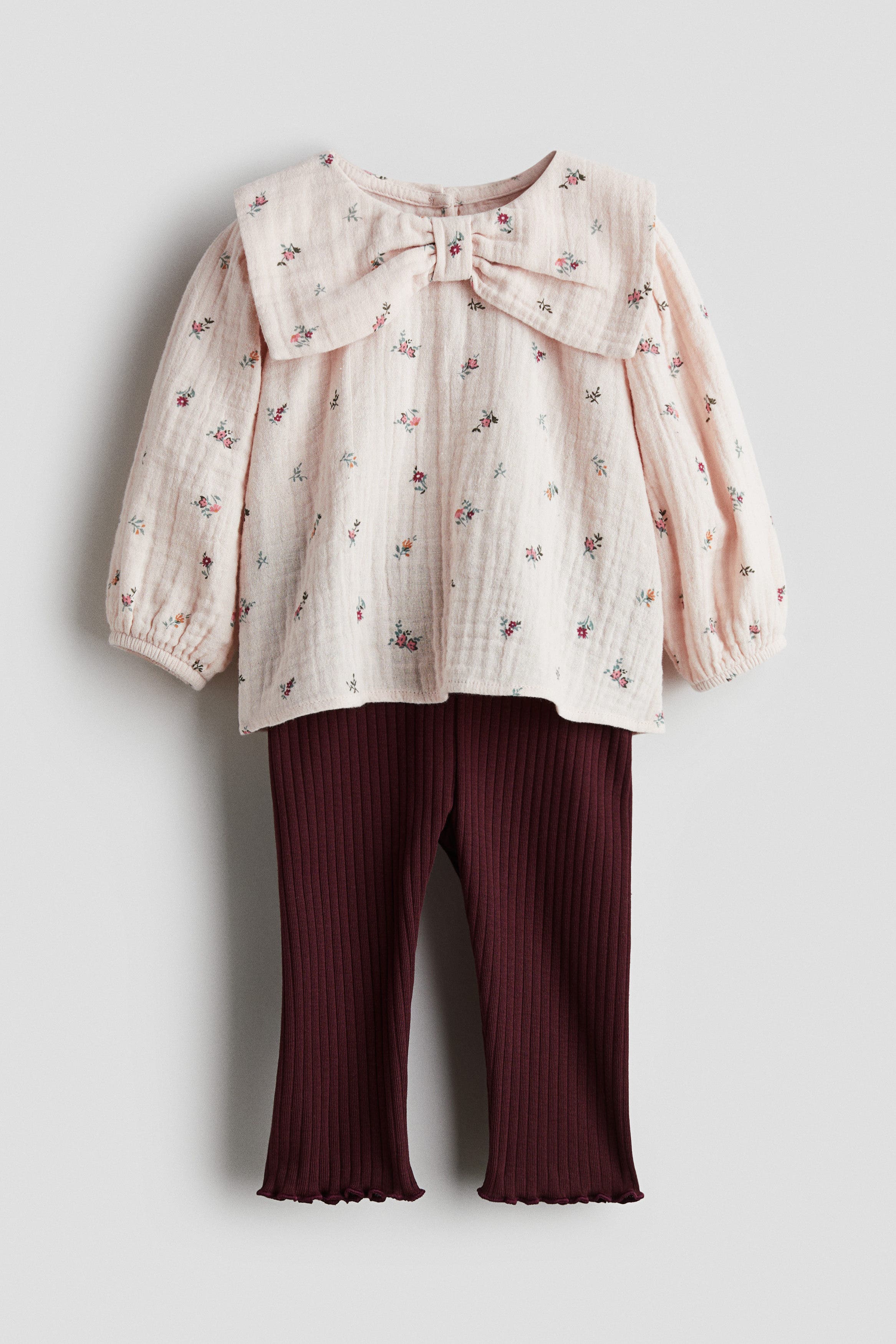 selected Light pink/floral