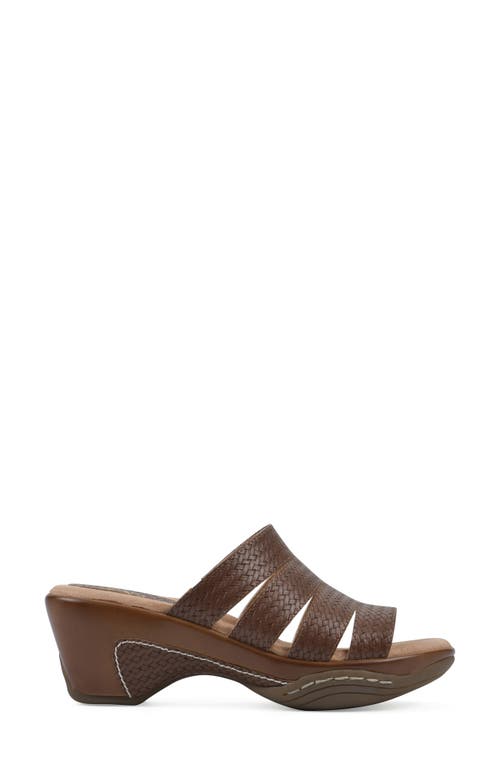 White Mountain Footwear Valora Wedge Sandal In Brown Woven