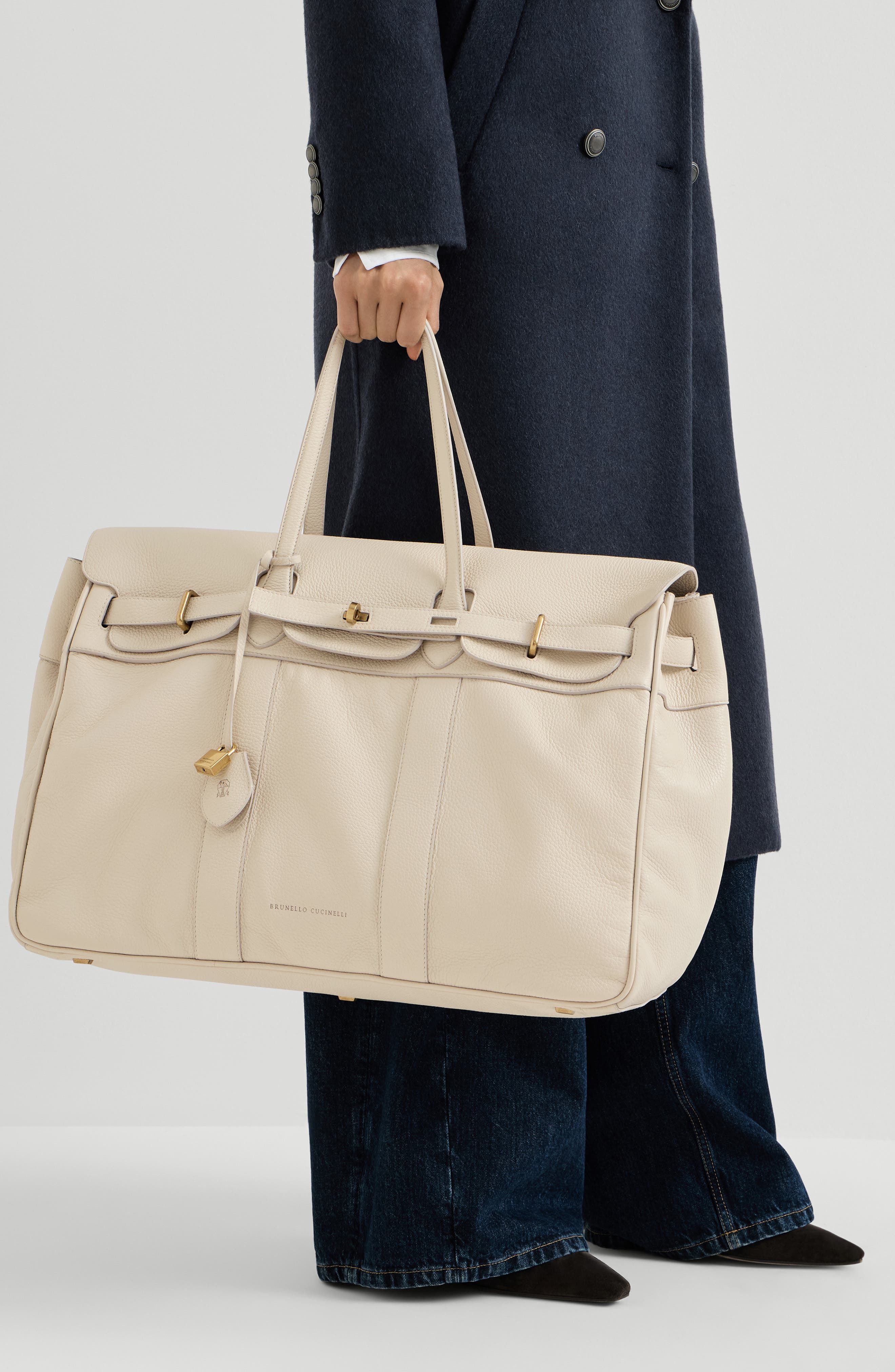 Explorer travel bag in deerskin, Alternate, color, Ivory