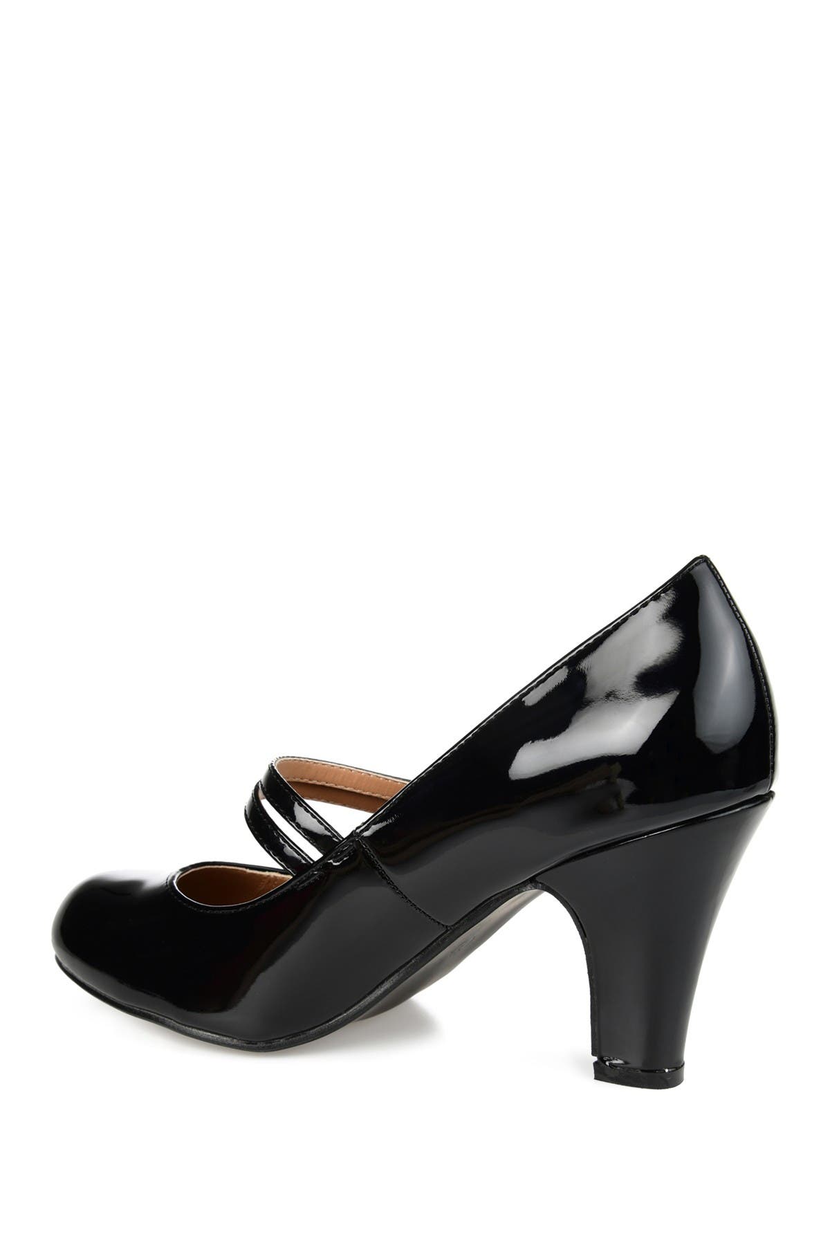 Journee Collection JOURNEE Wendy Patent Mary Jane Pump, Alternate, color, Black