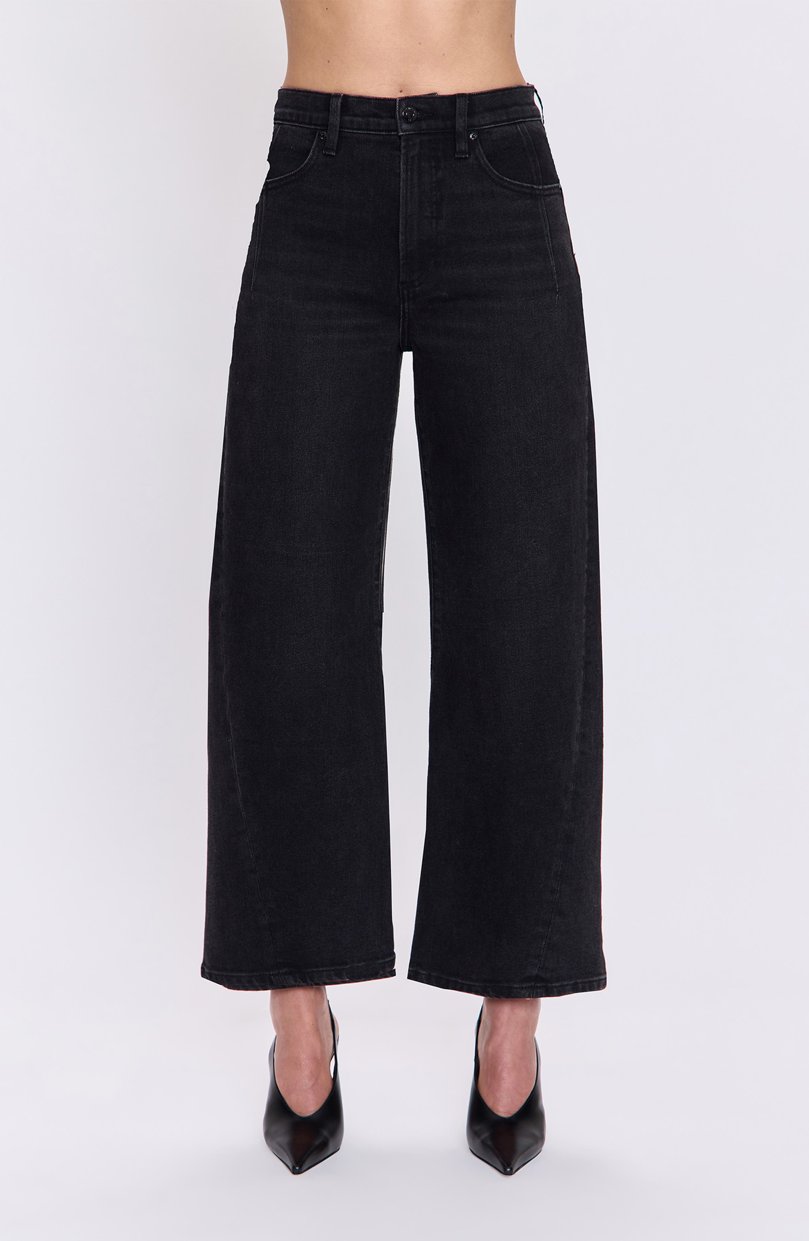 Kyra High Waist Barrel Leg Jeans