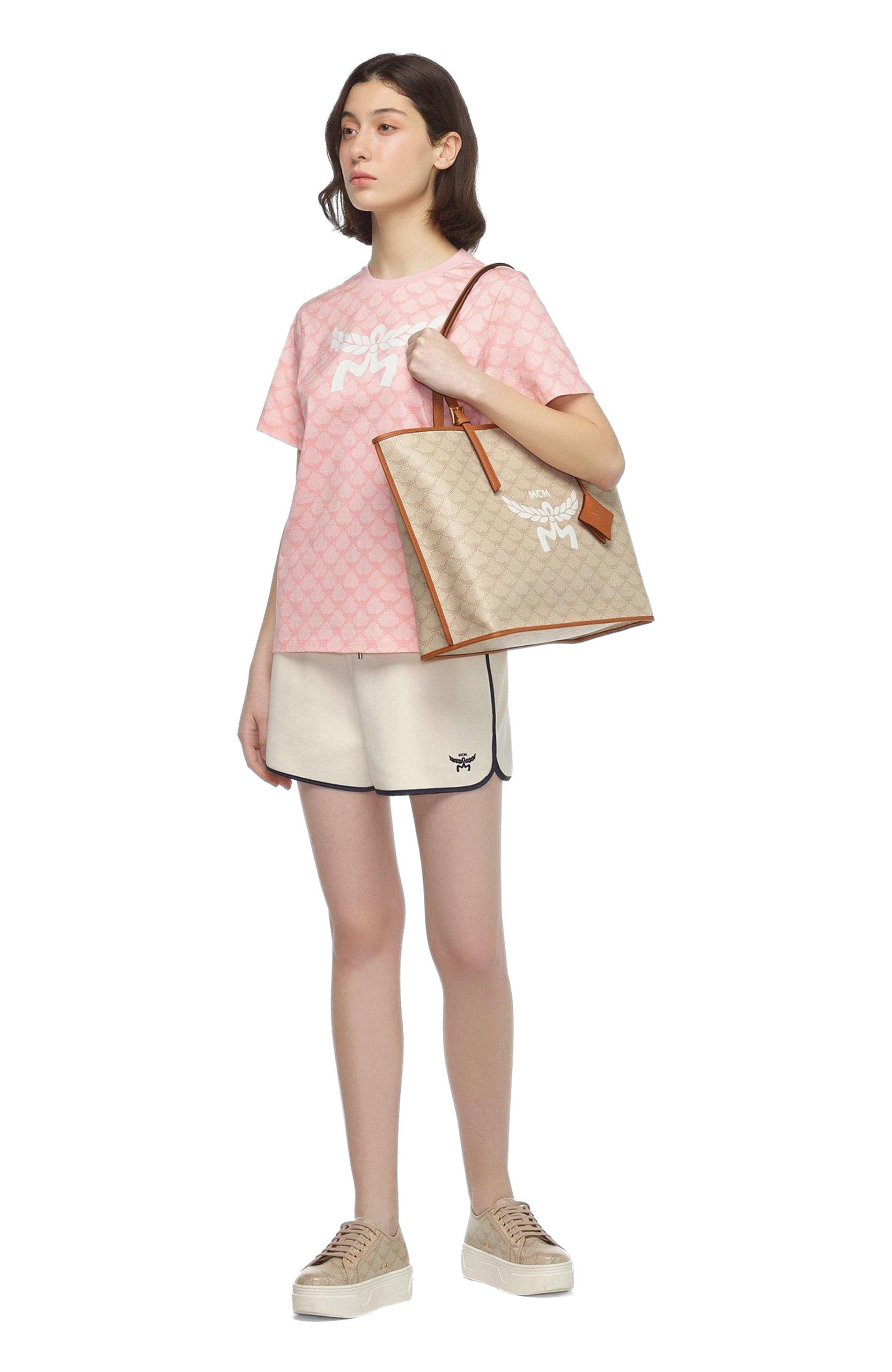 MCM Himmel Shopper in Lauretos, Alternate, color, 