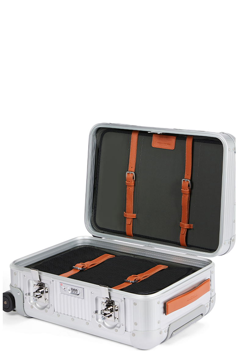 Bank Spinner 55M Suitcase, Alternate, color, Moonlight Silver
