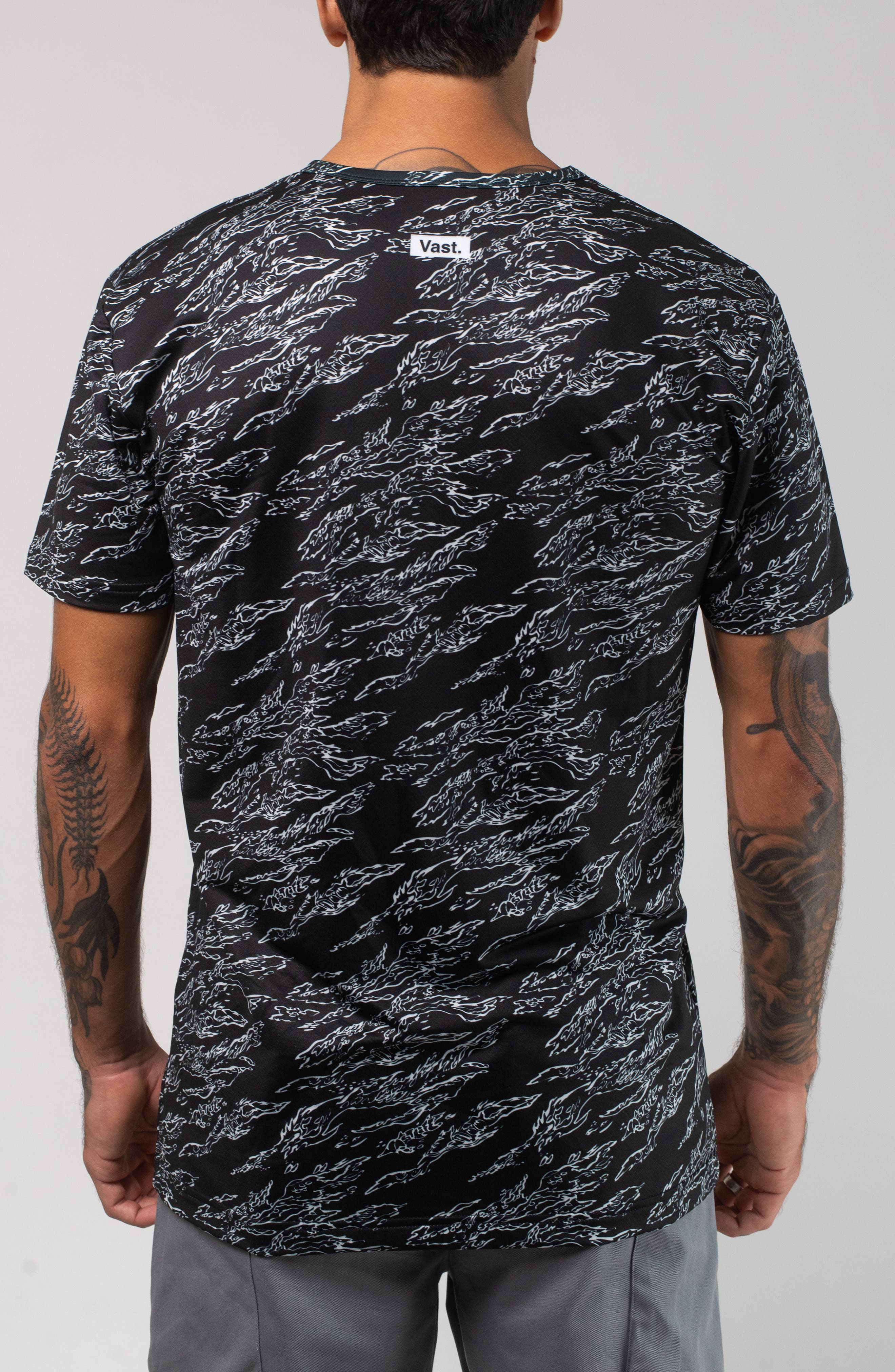 Aqua Terra Shadow Camo Tech Performance T-Shirt - image 2