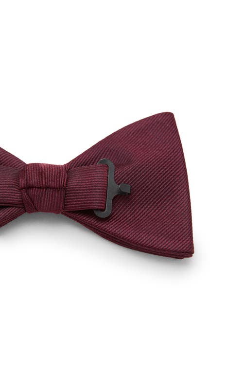 Mango Solid Twill Pre-tied Bow Tie In Burgundy