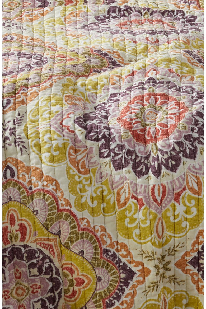 Malena Quilt, Alternate, color, MULTI