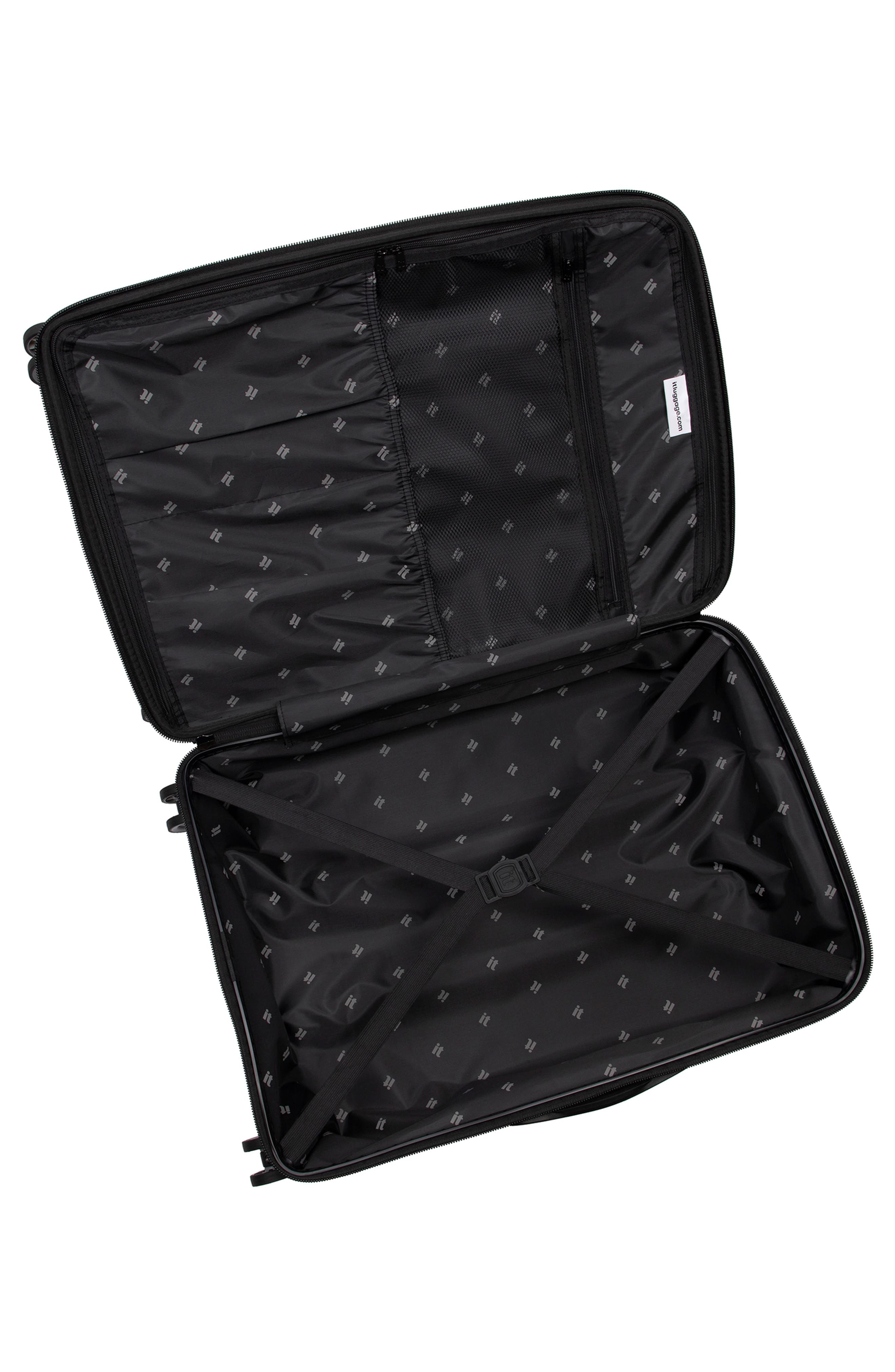 IT LUGGAGE Traversed 21-Inch Spinner Carry-On Luggage, Alternate, color, Black