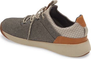 Nanea Li Sneaker