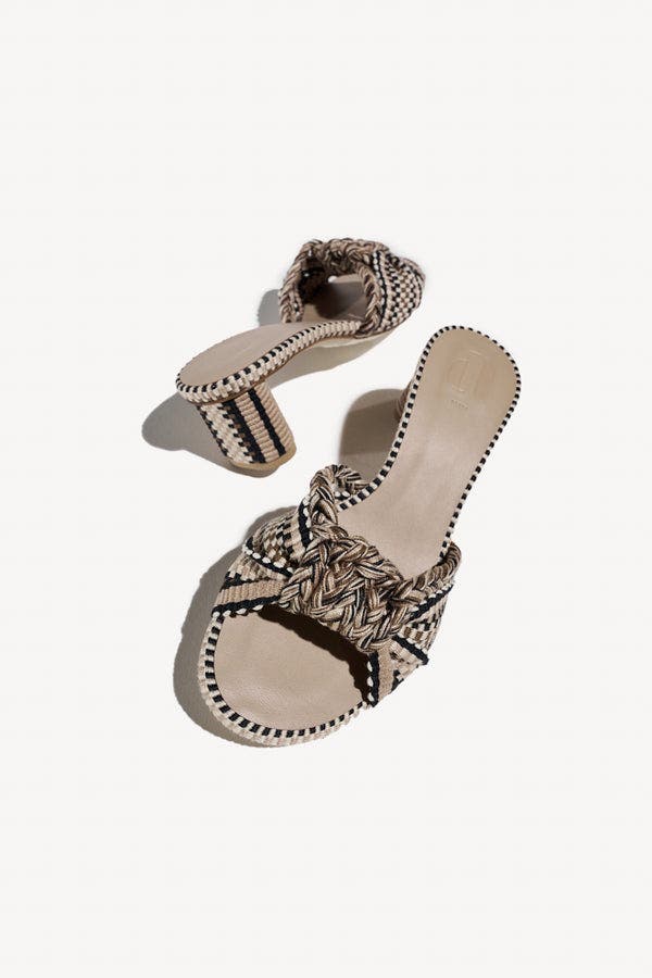 Amambaih Jimena Heel Mules, Alternate, color, Sand