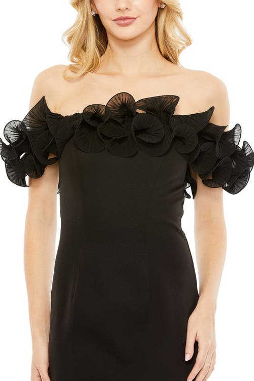 Mac Duggal Off The Shoulder Ruffle Detail Column Gown In Black