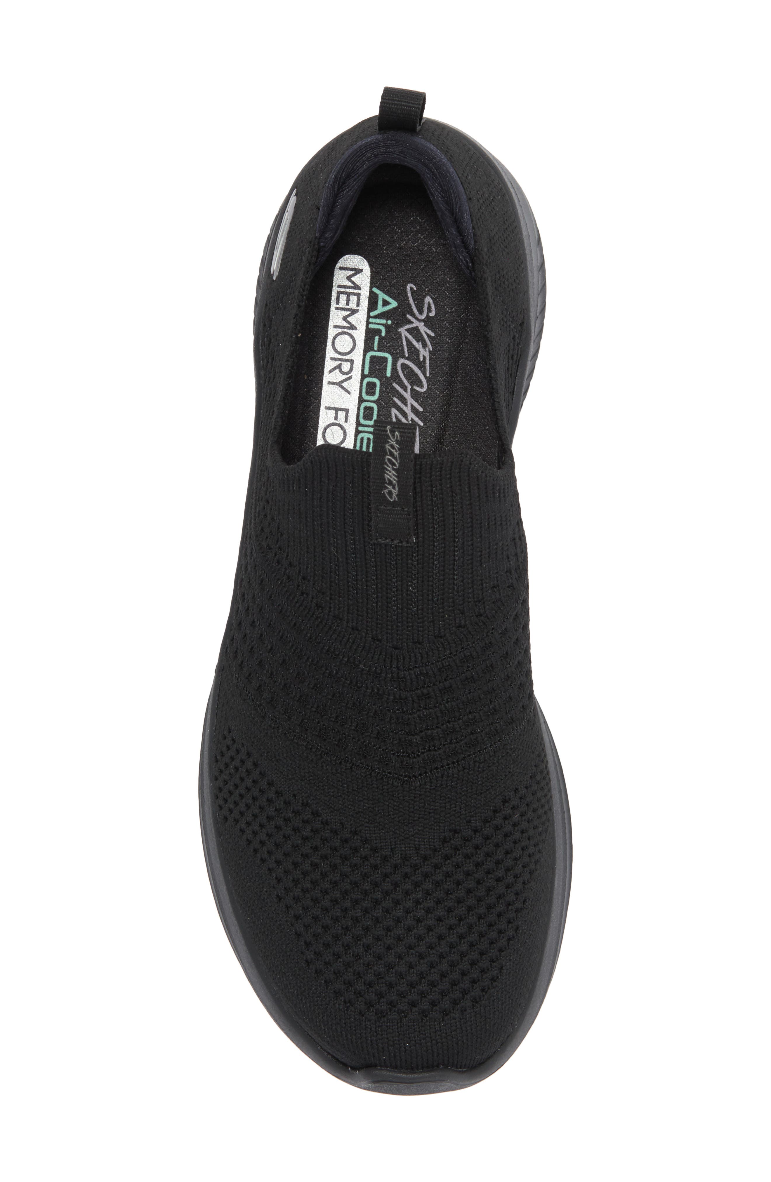 SKECHERS Ultra Flex 3.0 Classy Charm Sneaker, Alternate, color, Black