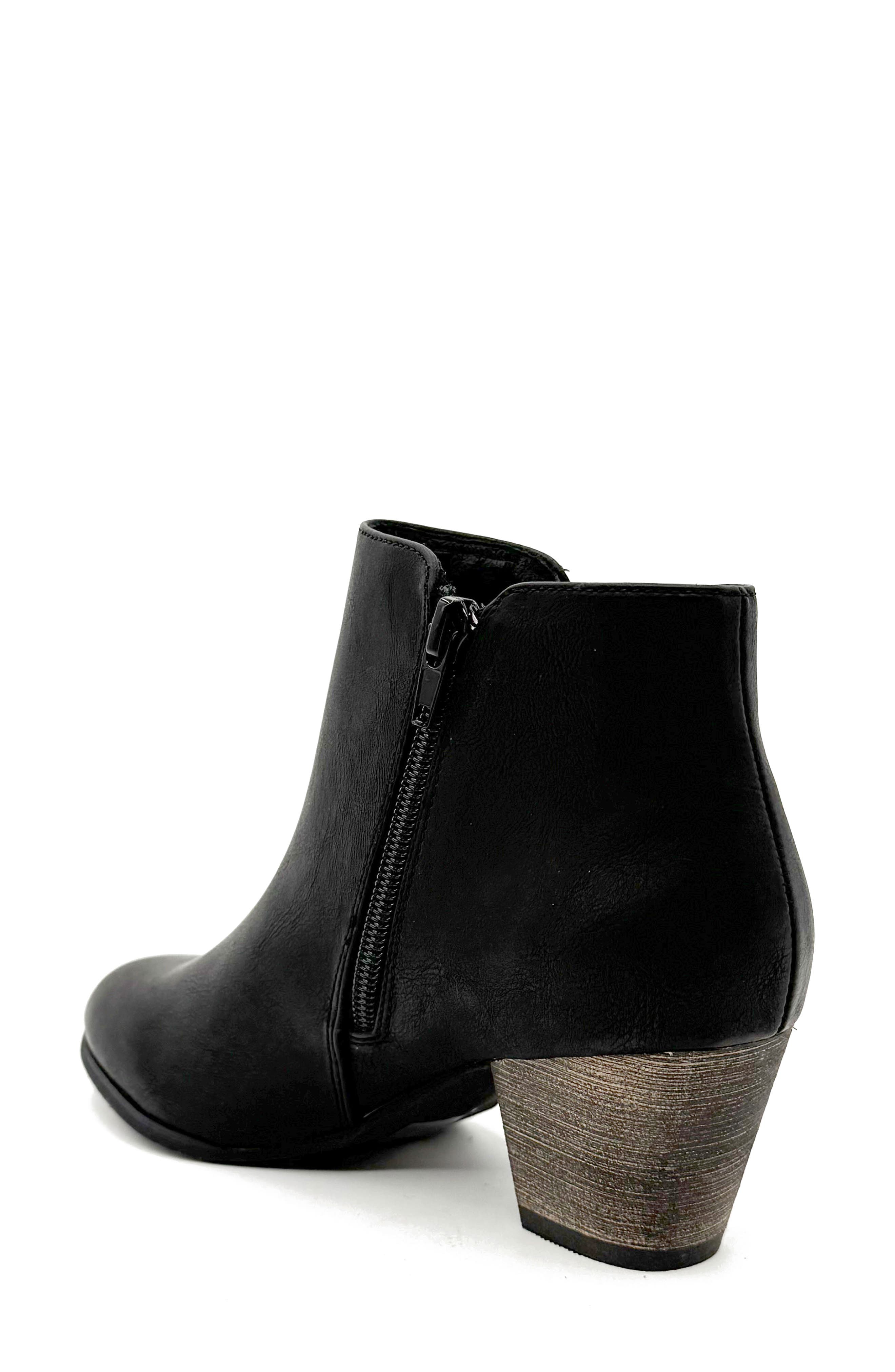 CHELSEA CREW Logan Ankle Boot, Alternate, color, Black