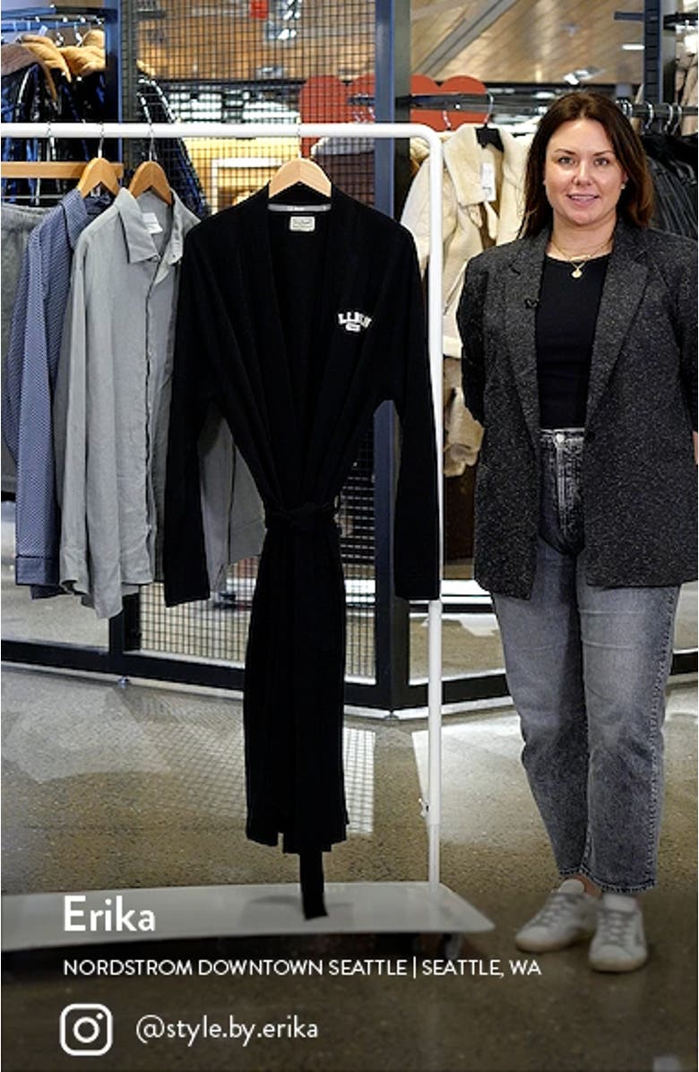 1912 Lightweight Fleece Robe, sales video thumbnail