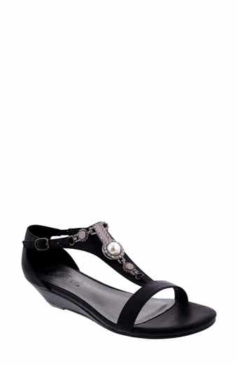 Lynn Wedge Sandal