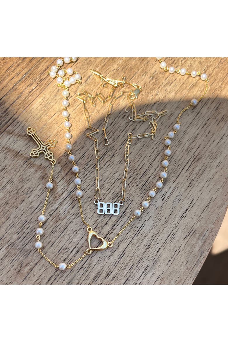 The Paloma Pearl Rosary Necklace, Alternate, color, Gold, White