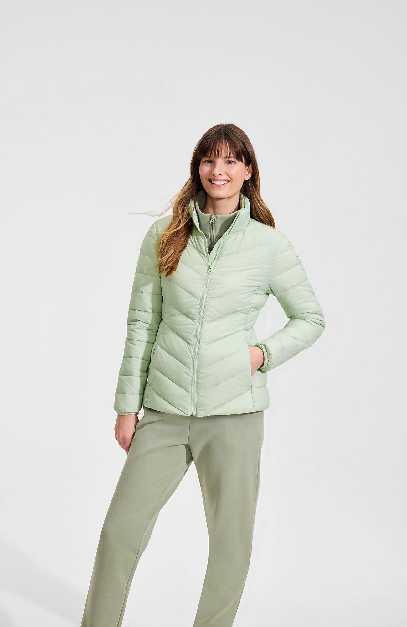 Wanderweight Ultralight Packable Chevron Quilted Down Jacket - image 3