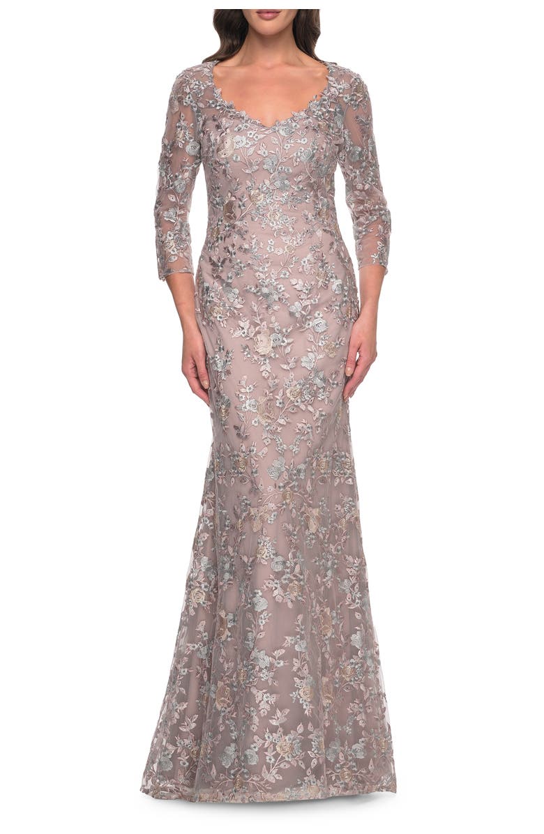 La Femme Beautiful Lace Long Dress with V Neckline and Sleeves, Main, color, Mauve