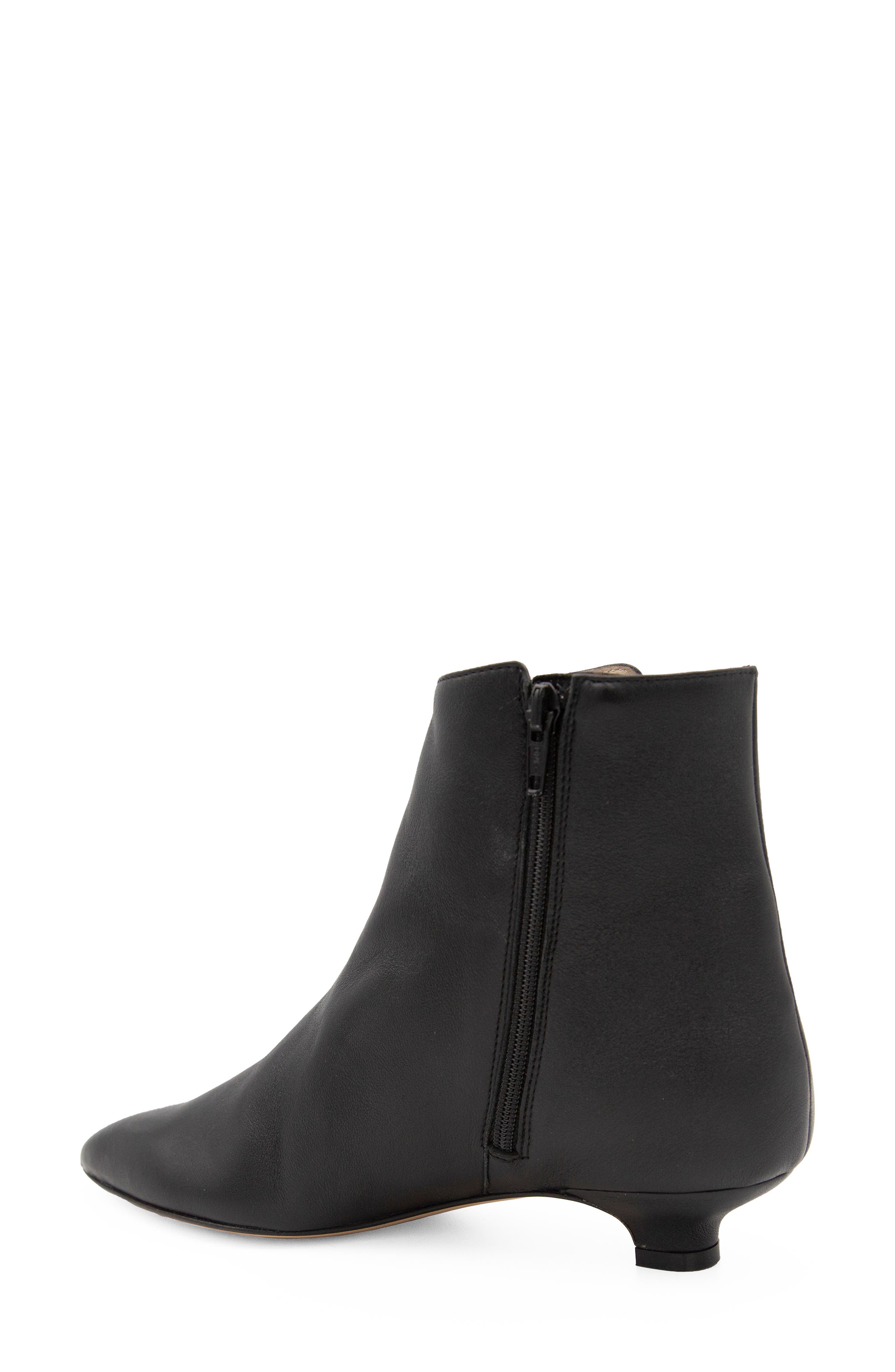 Amalfi by Rangoni Alpaca Pointed Toe Bootie, Alternate, color, Black Etoile