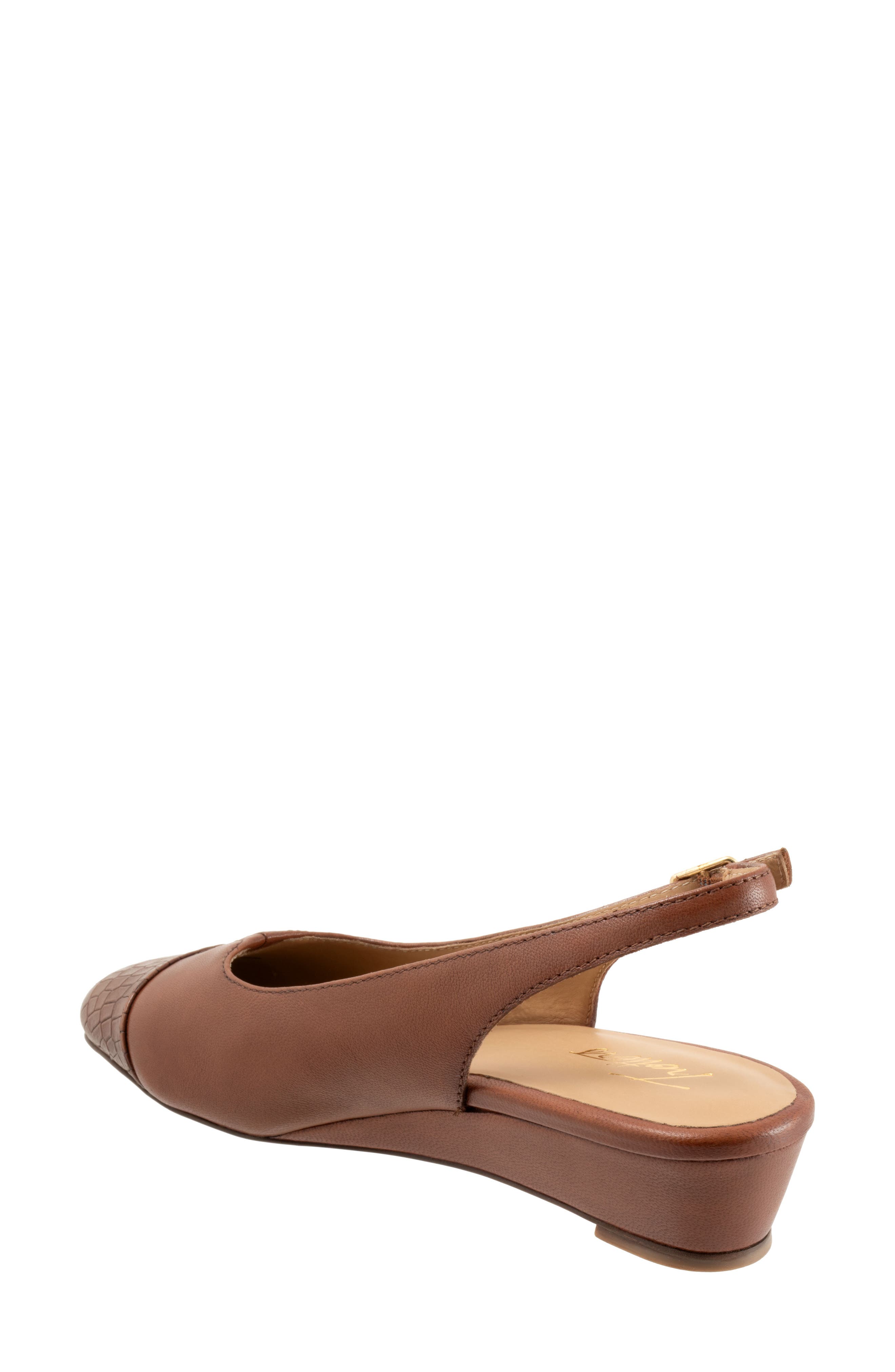 Dea Slingback Cap Toe Wedge Pump, Alternate, color, COGNAC CROCO