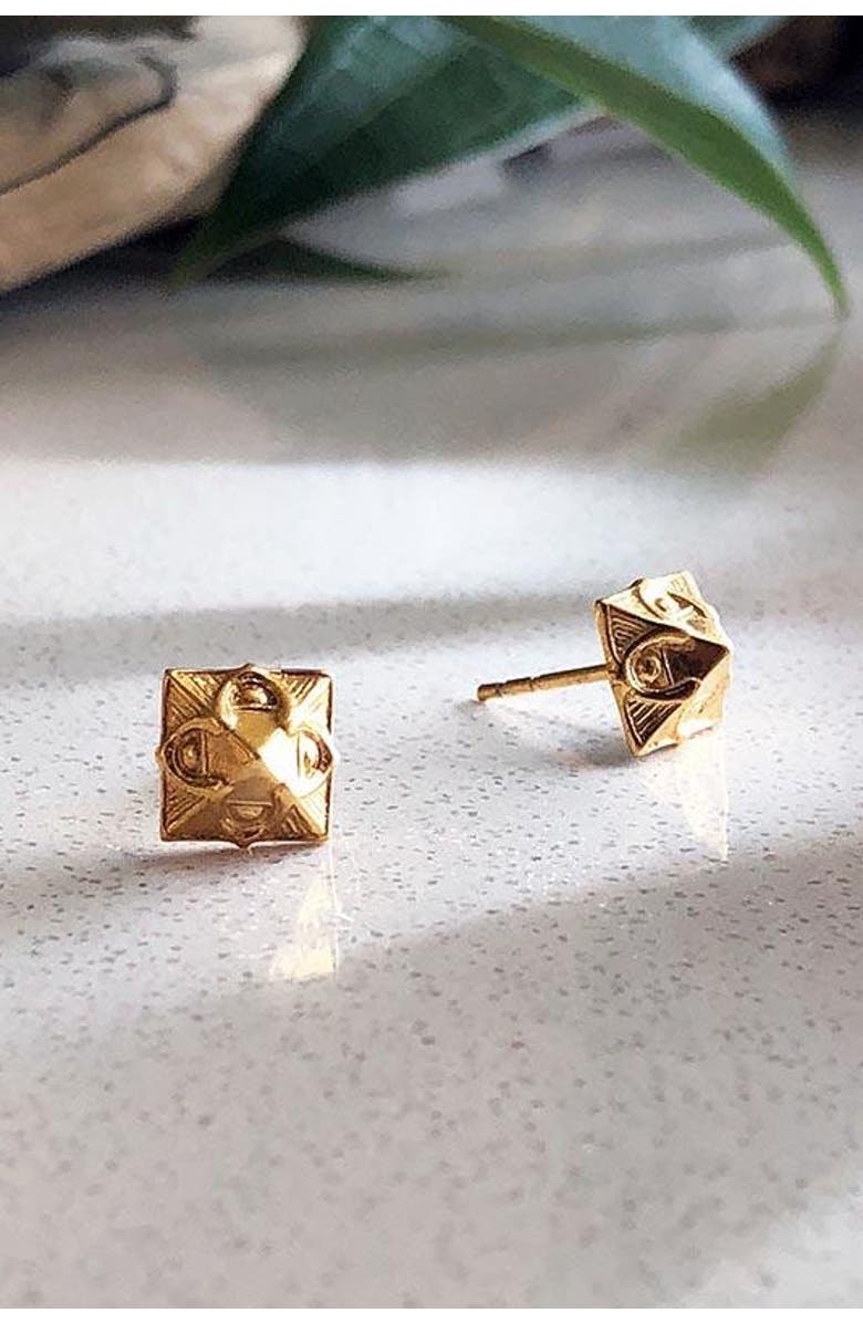 Astor & Orion Pyramid Studs Gold, Alternate, color, Gold