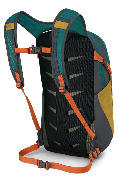 Osprey Daylite Backpack In Tumbleweed Yellow