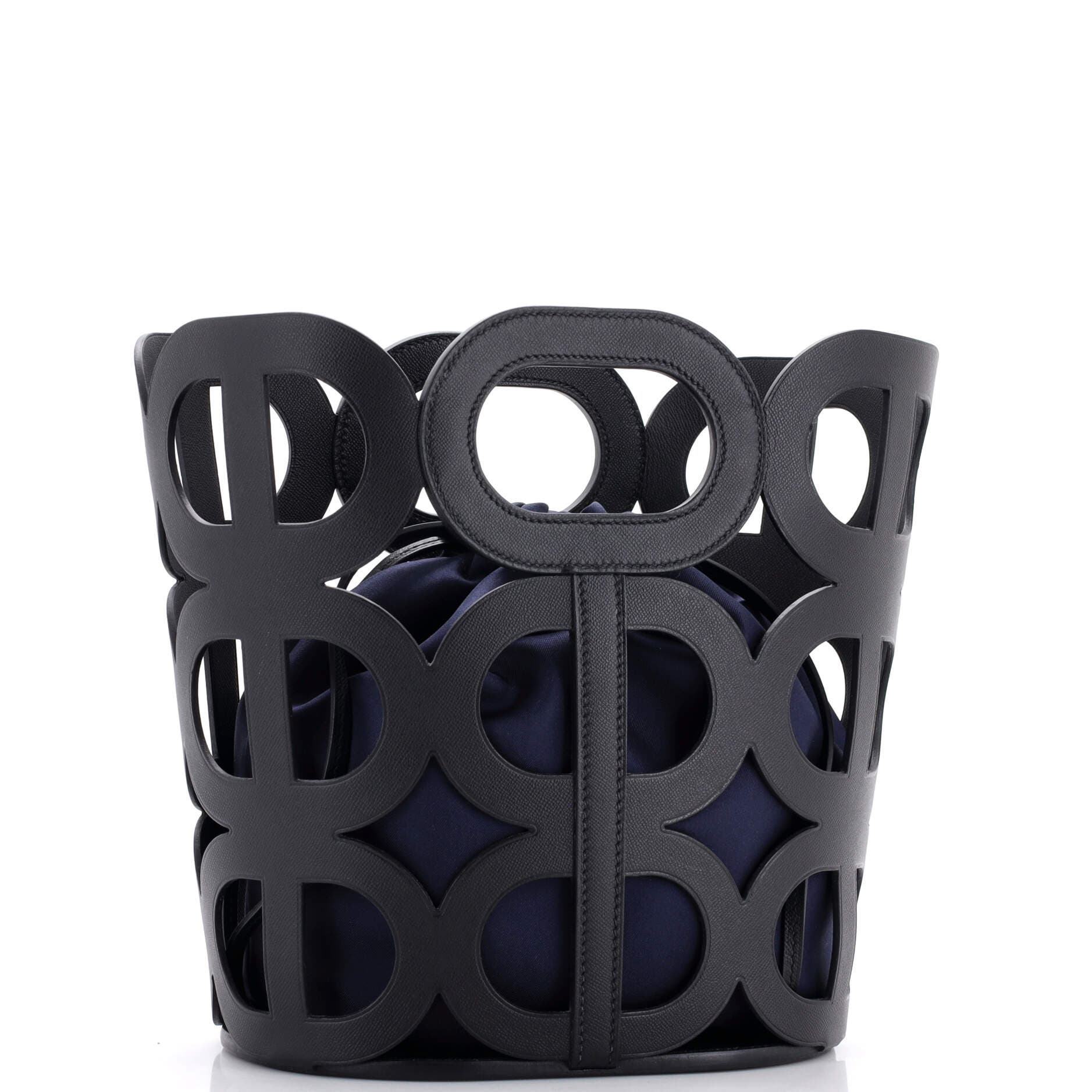 Pre-Owned Hermes Chaine d'Ancre Handbag Madame, Alternate, color, Noir