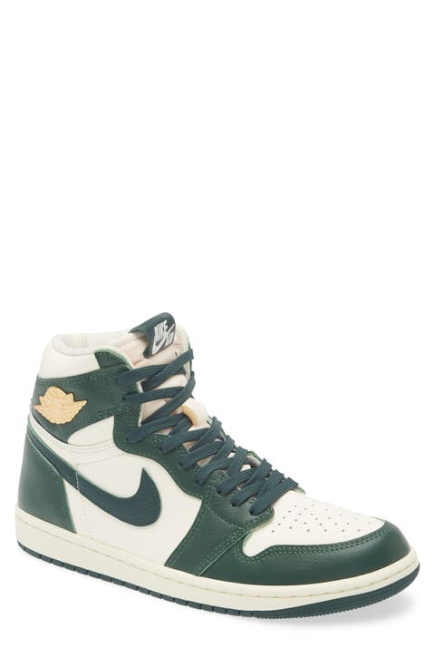 Air Jordan 1 Retro High Basketball Sneaker (Women)