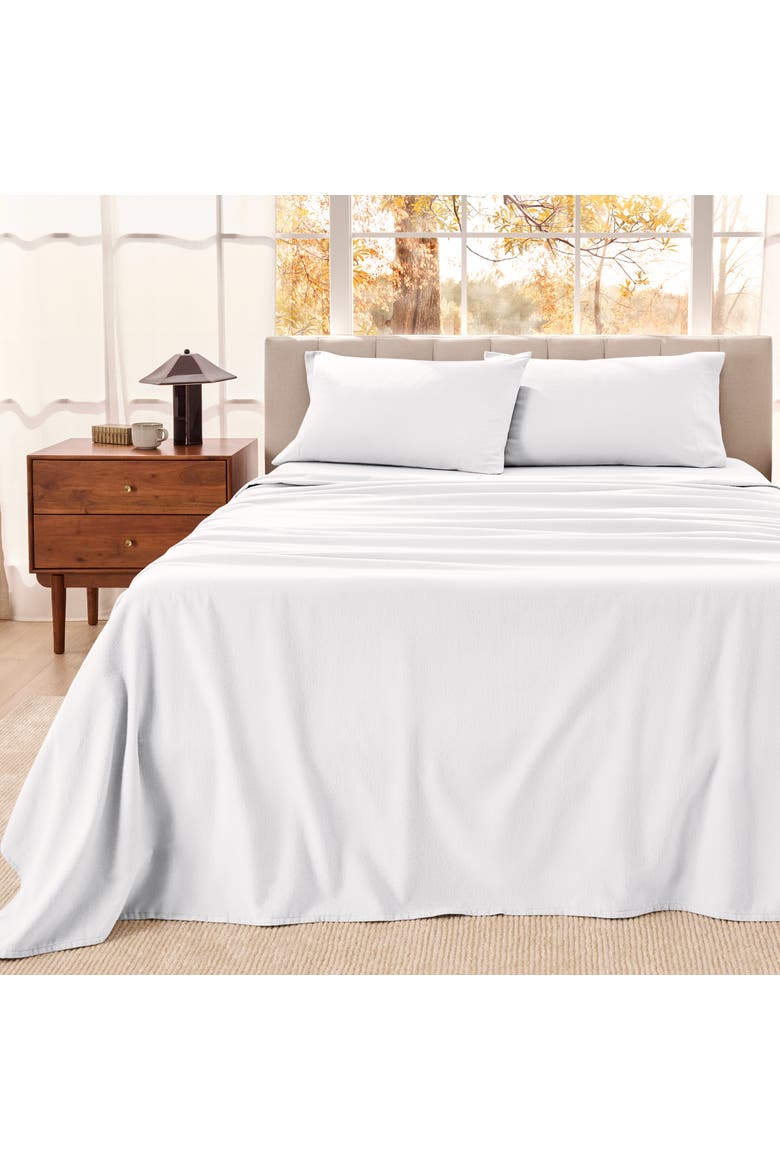 100% Organic Cotton Flannel Sheet Set, Alternate, color, White