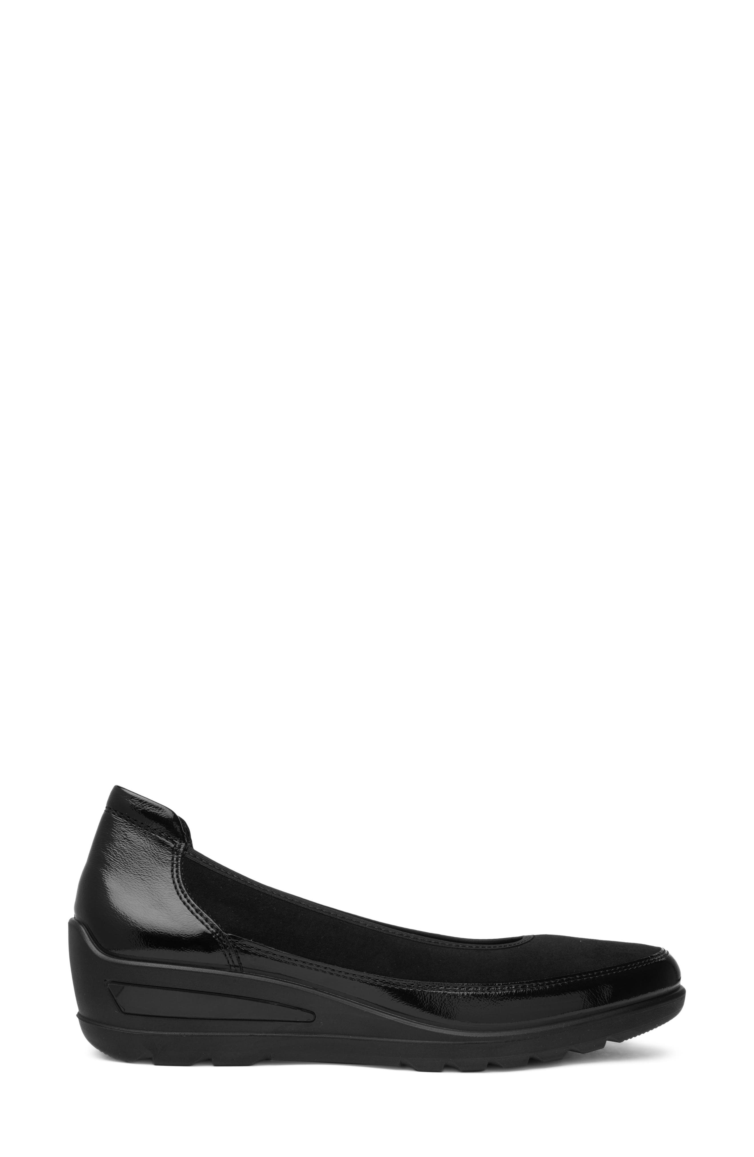 Zinnia Wedge Loafer, Alternate, color, BLACK 1