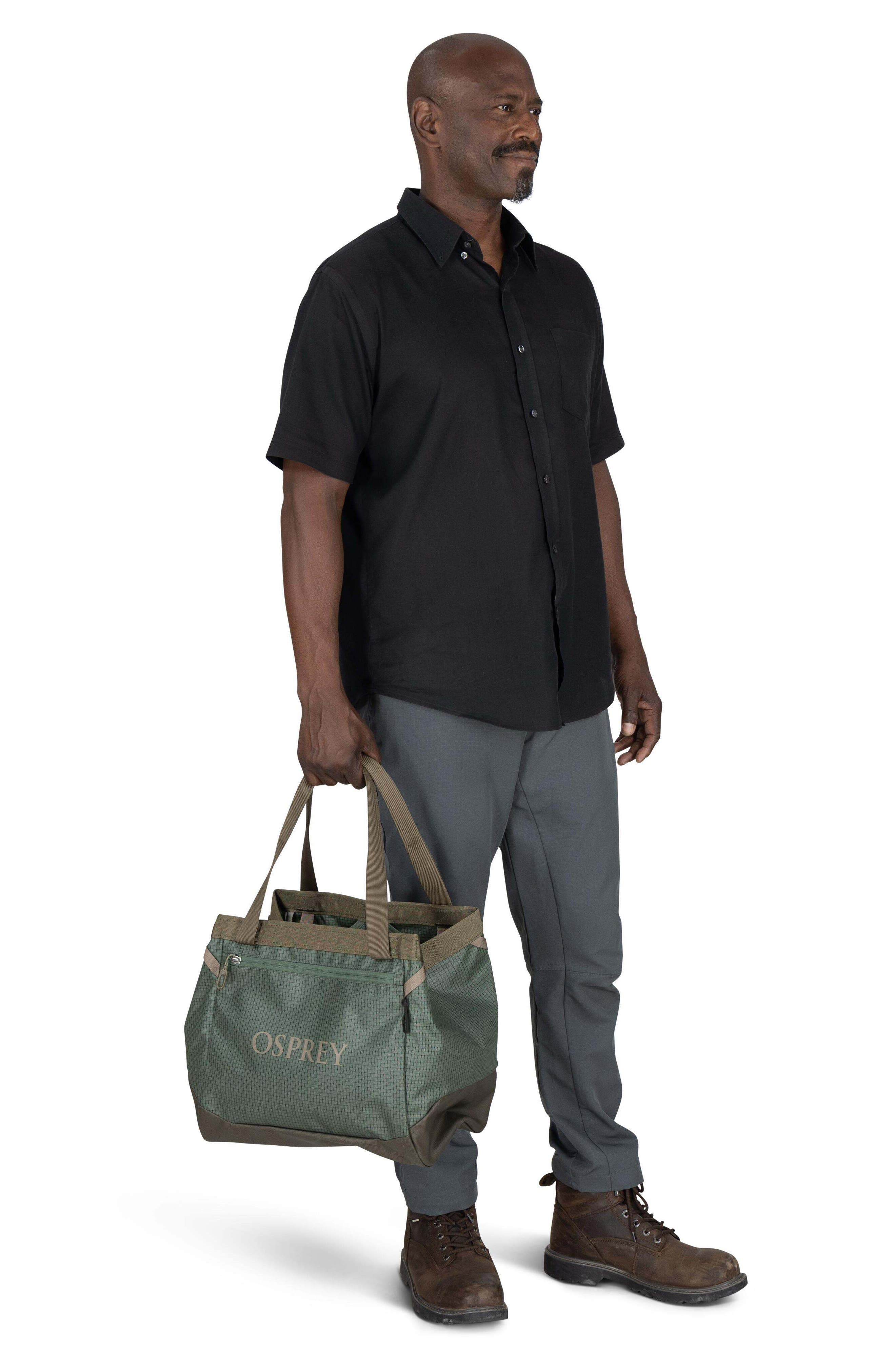 Transporter 28-Liter Gear Tote, Alternate, color, PINE LEAF/EARL GREY