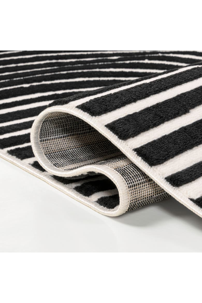 Hallie High-Low Minimalist Curve Geometric Indoor/Outdoor Area Rug, Alternate, color, Black/White