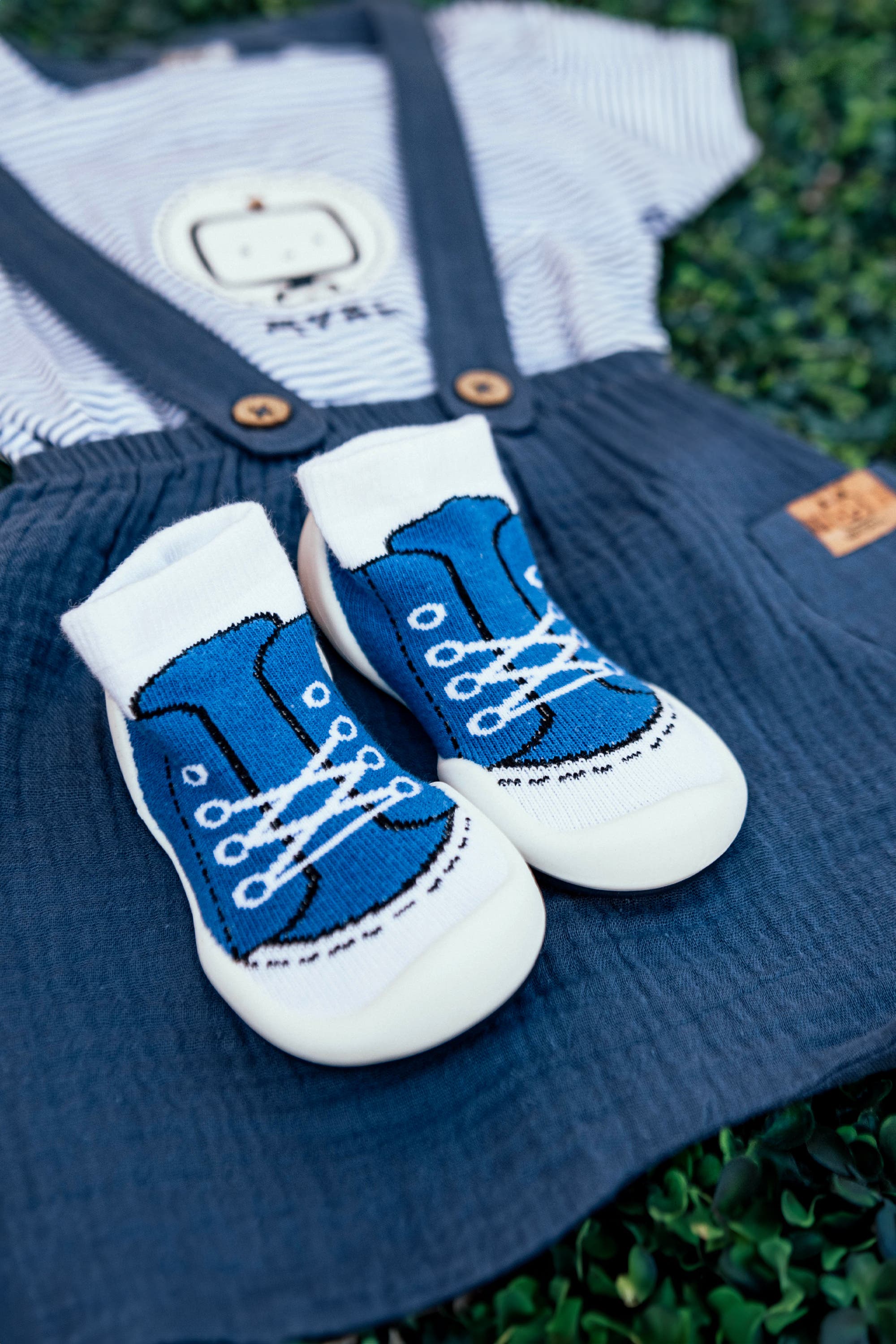 Toddler Boy Sock Shoes, Alternate, color, Blue