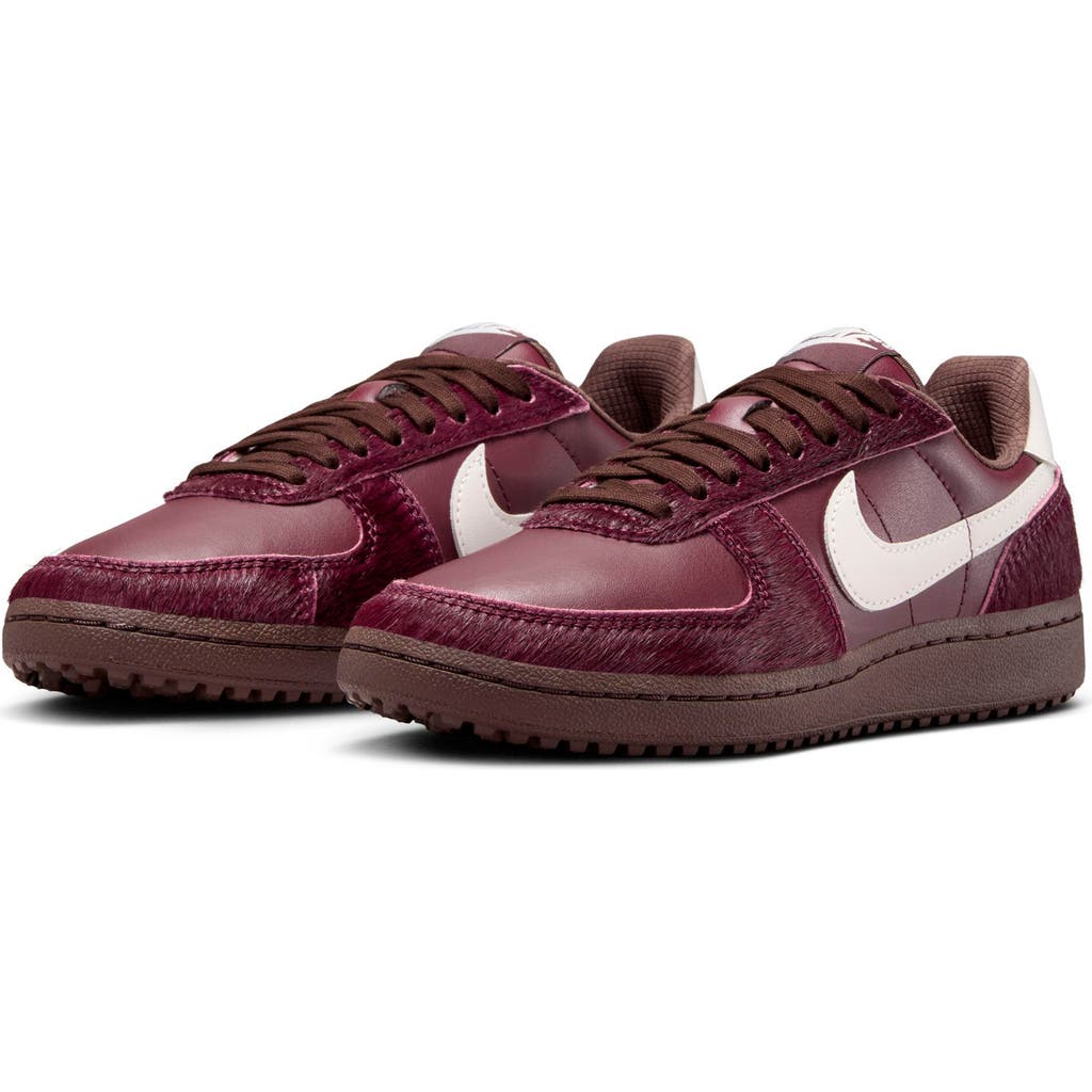 Nike Field General Sneaker