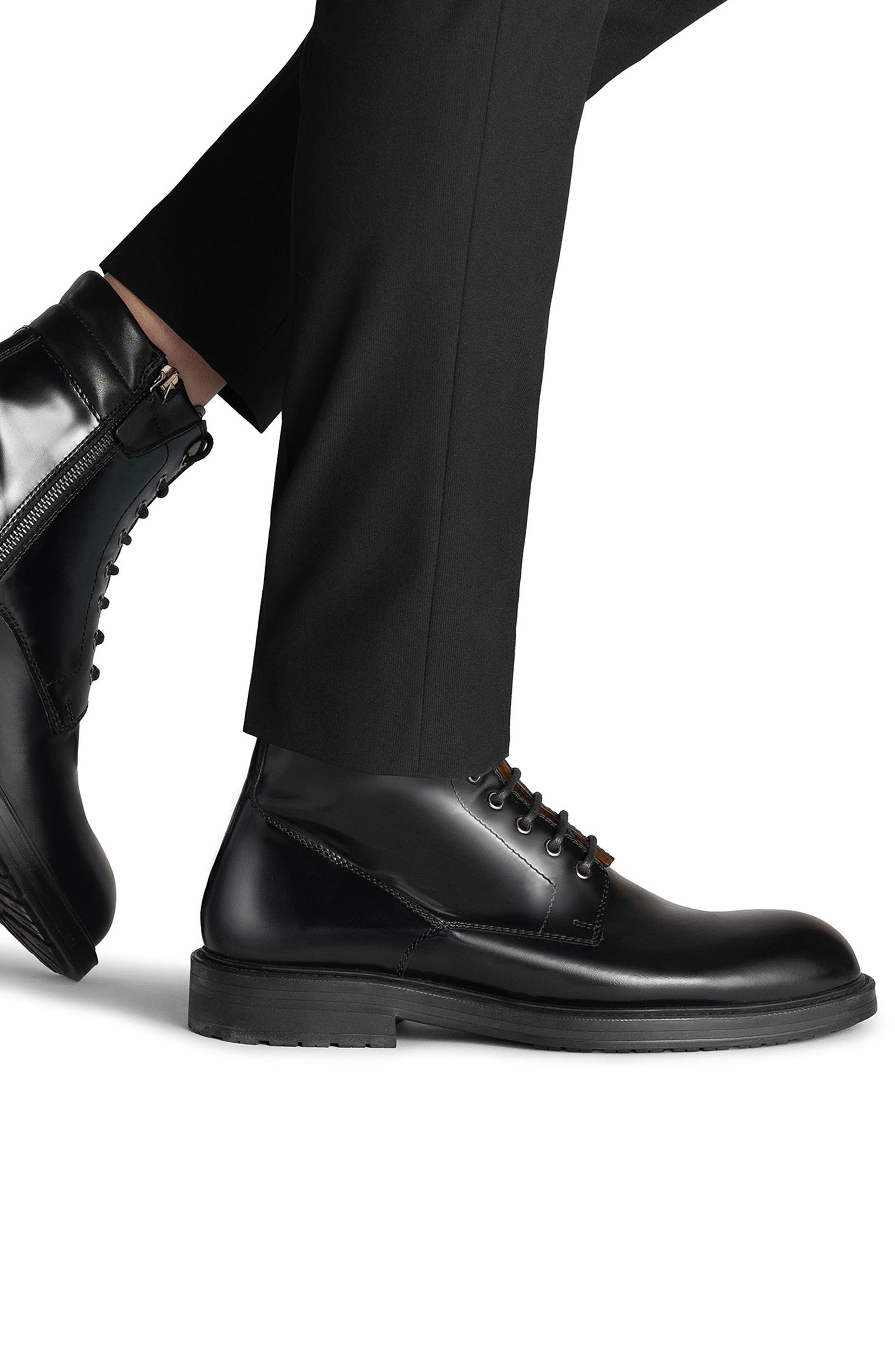 Magnanni Grayson Lace-Up Lug Sole Boot, Alternate, color, Black Crown