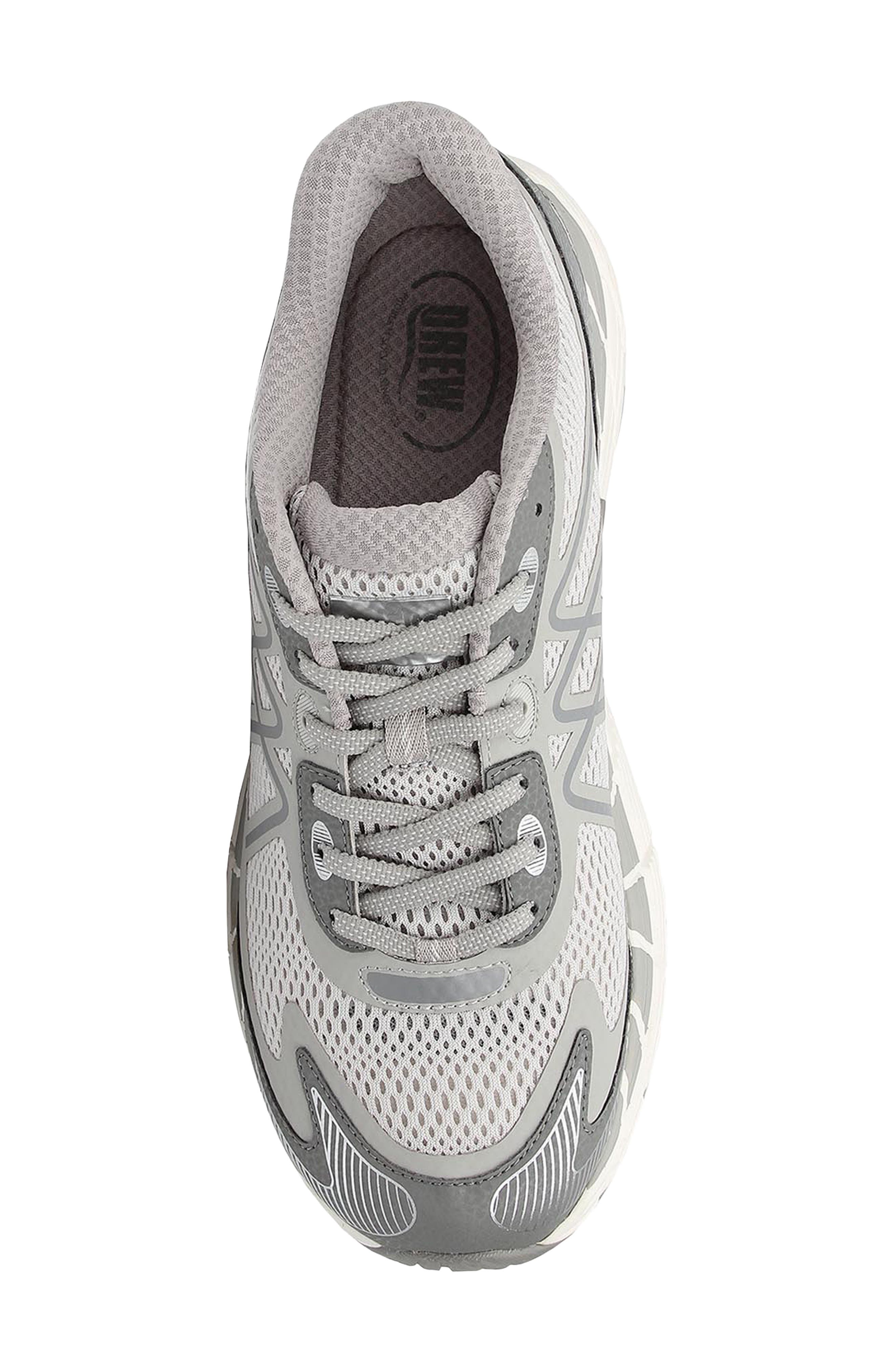 Nash Walking Shoe, Alternate, color, GREY MESH COMBO