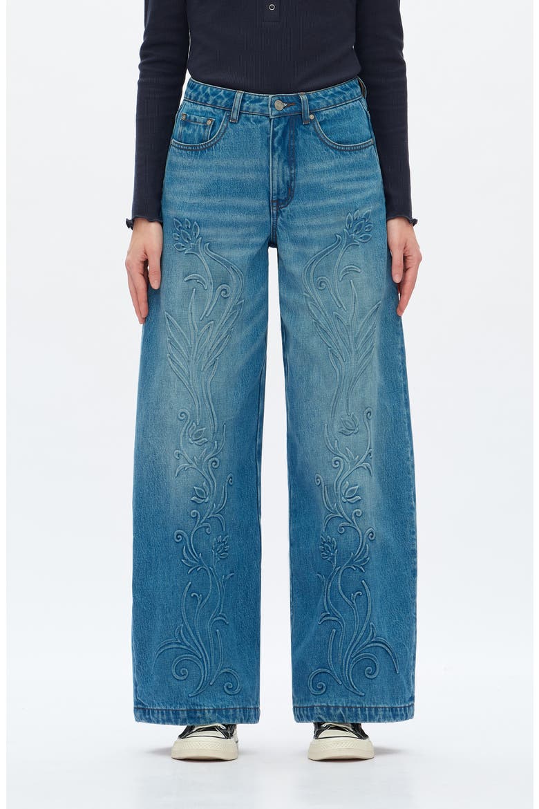 High Waist Embroidered Detail Wide Leg Jeans, Main, color, MEDIUM BLUE